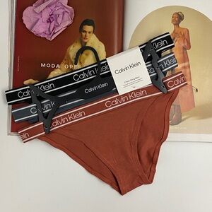 Calvin Klein Women Ultimate Comfort Cheeky String Bikini 3 Pack